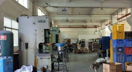 凤岗油甘埔 模具 设备 五金厂房出租 带牛角高6米