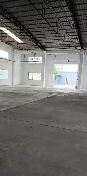南城低价原房东仓库厂房出租12000平方，高度8米，可分租