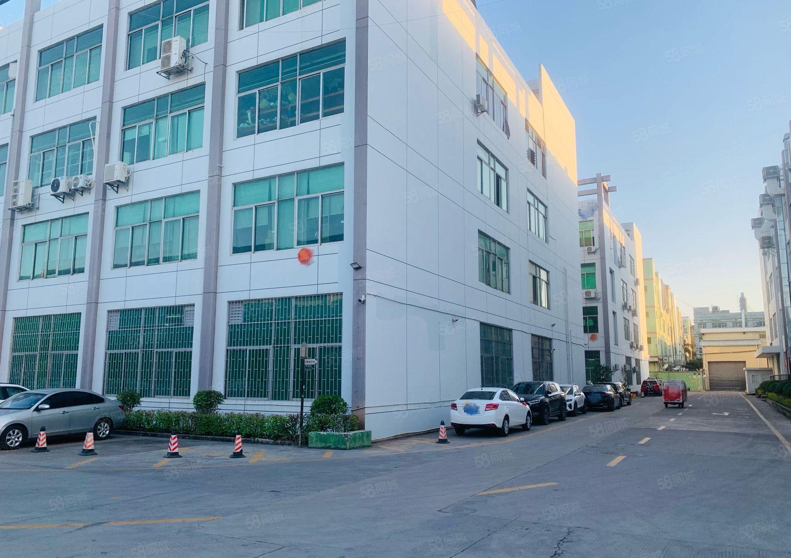 东城周屋工业园厂房二楼整层3200方可分租，地段好能办环评。