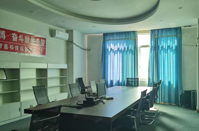 东城石井原房东独栋独院厂房两层1800平，精装修，水电齐全