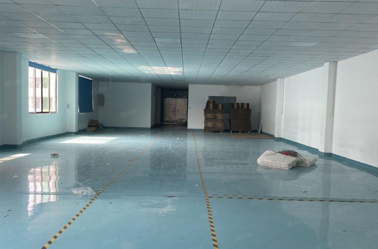 特价10元！东城桑园楼上800平，带现场地坪漆精装修