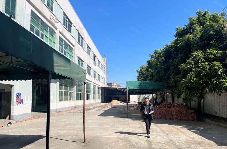 东城新出原房东标准靓独院。形象好工业用地一楼高六米。带牛角位