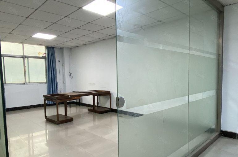 东城石井附近独栋办公楼1000平带精装修出租，免费停车位