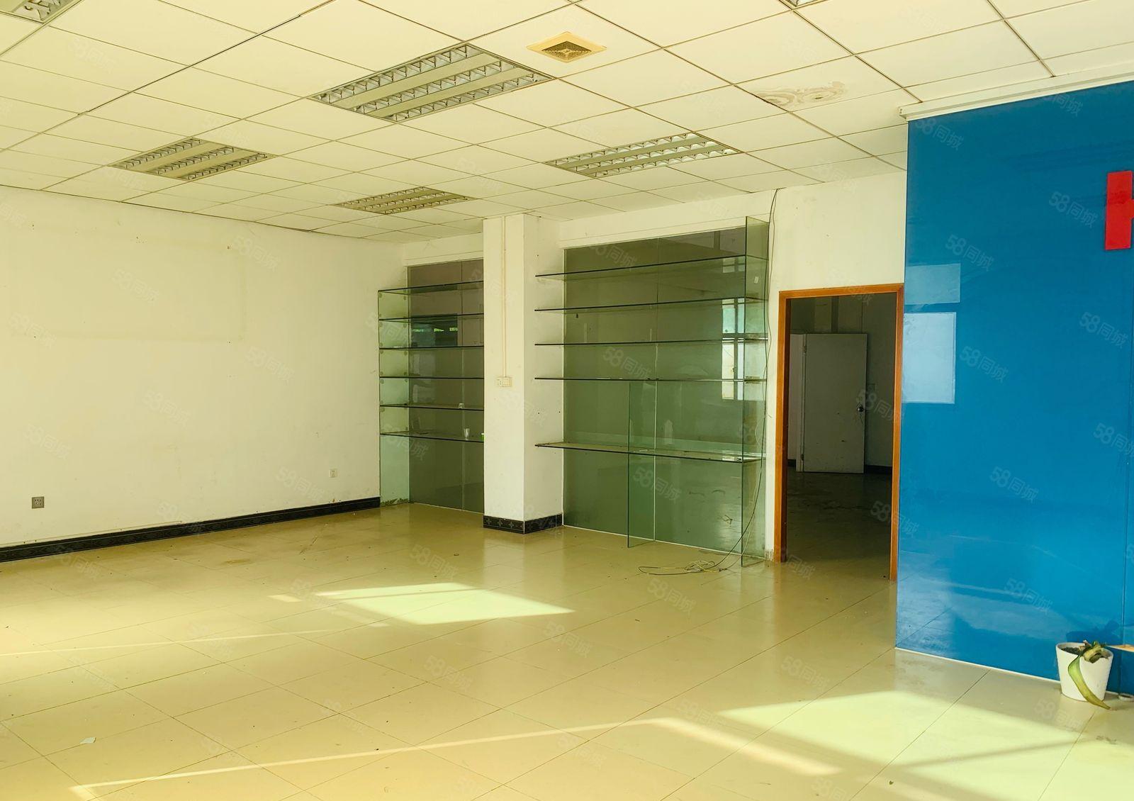 东城桑园1楼700平，2楼2000平，工业用地，可办环评