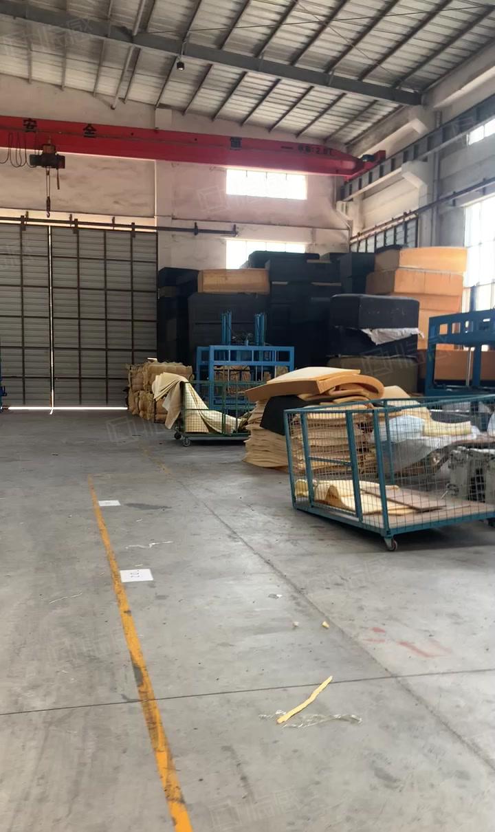 12米高独院钢构厂房实际面积出租，500平方起租，超大空地