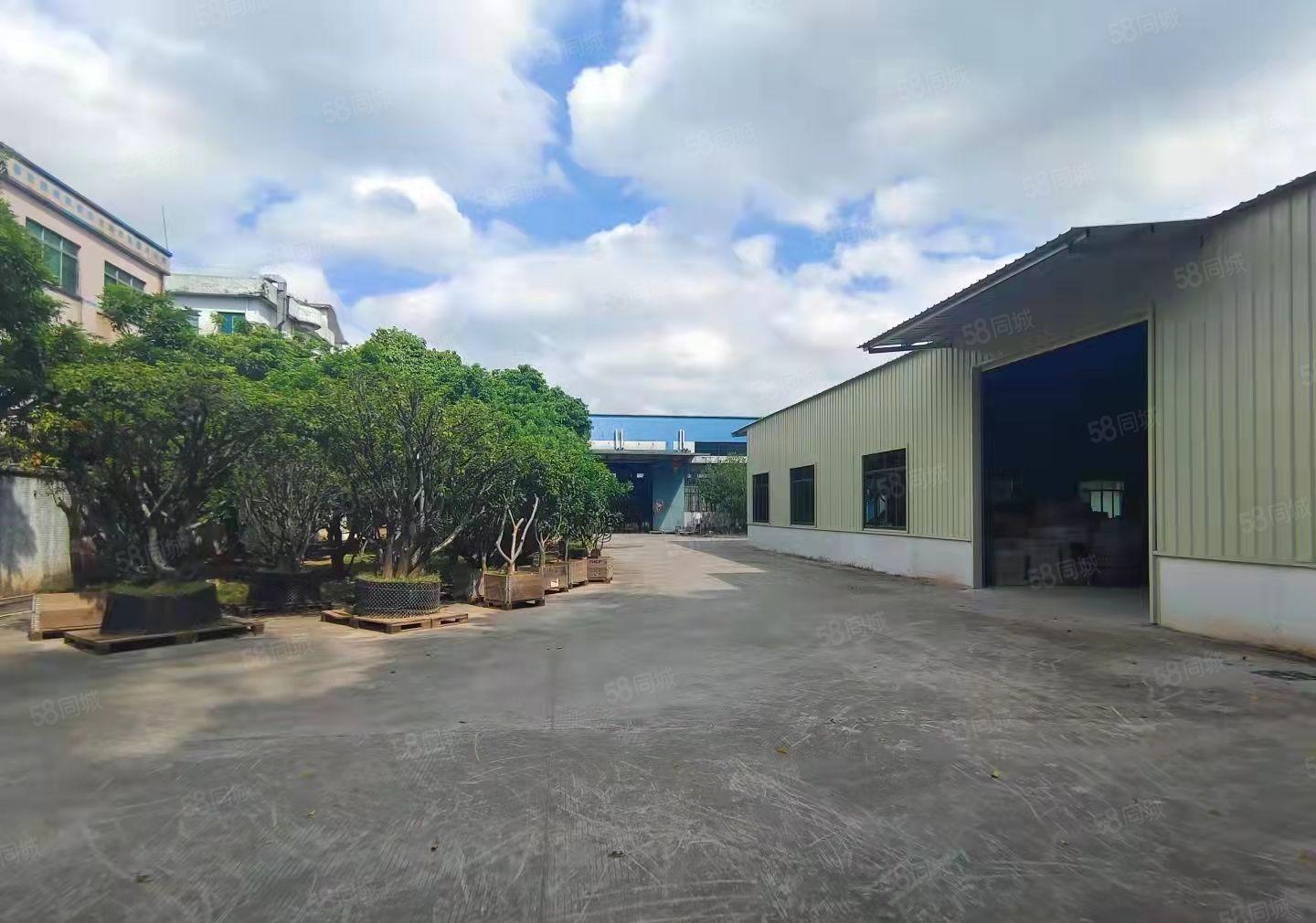 东城牛山新出单一层2500平，滴水九米，水电齐全，带装修