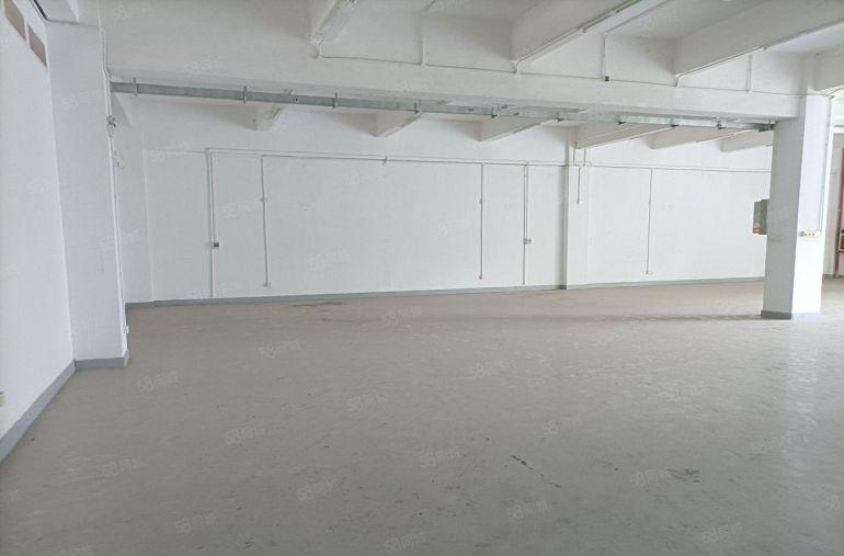 东城牛山科技园厂房新空出850平方，带装修低价出租