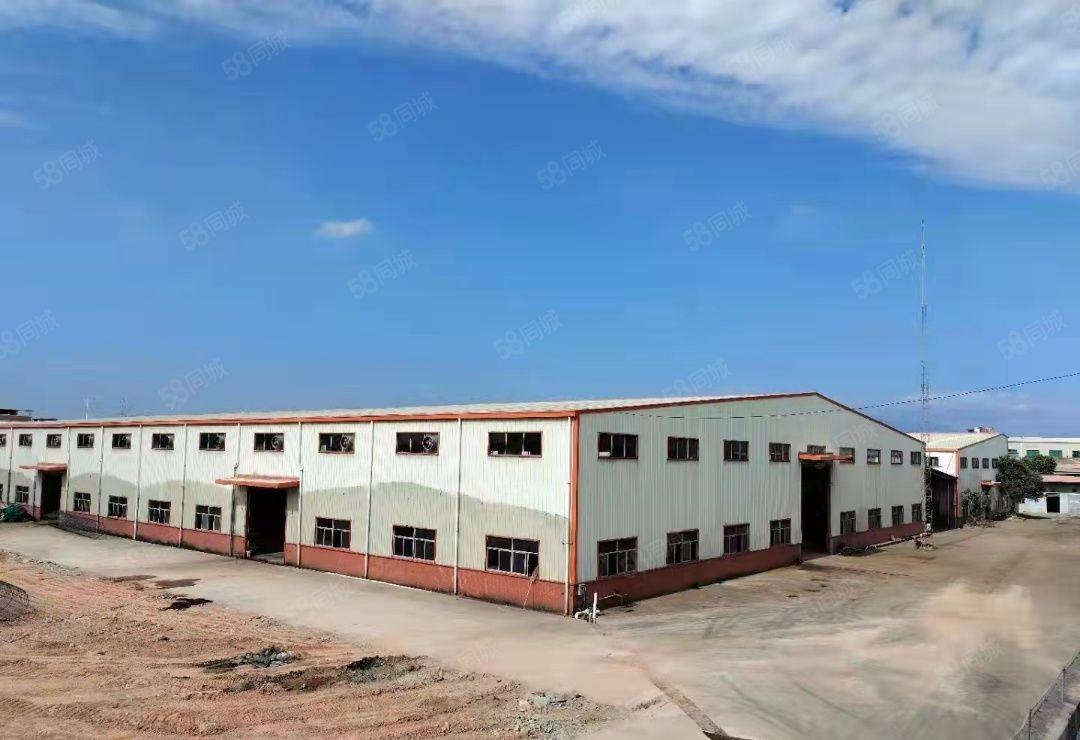 高速出口38000平米钢构可分租 滴水9米,空地6000平米