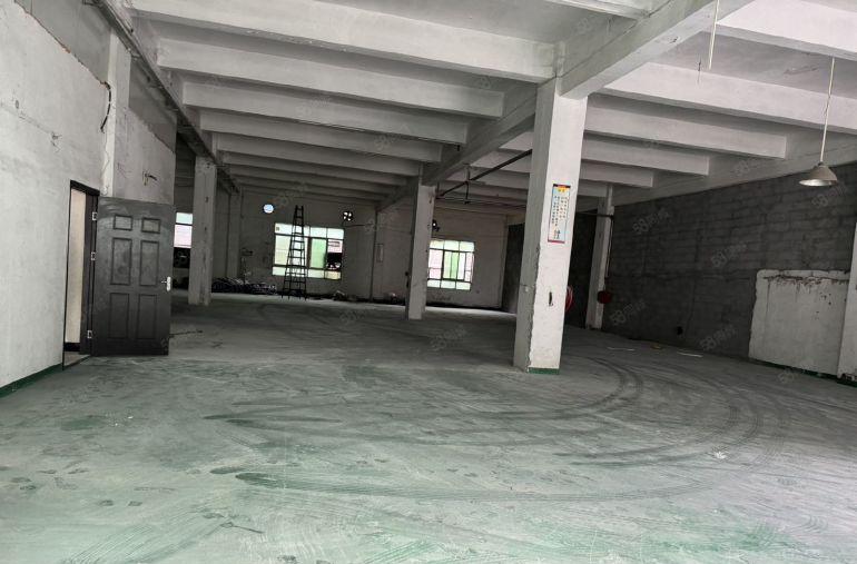 东城桑园一楼厂房510平，无公摊，价格便宜，现成水电