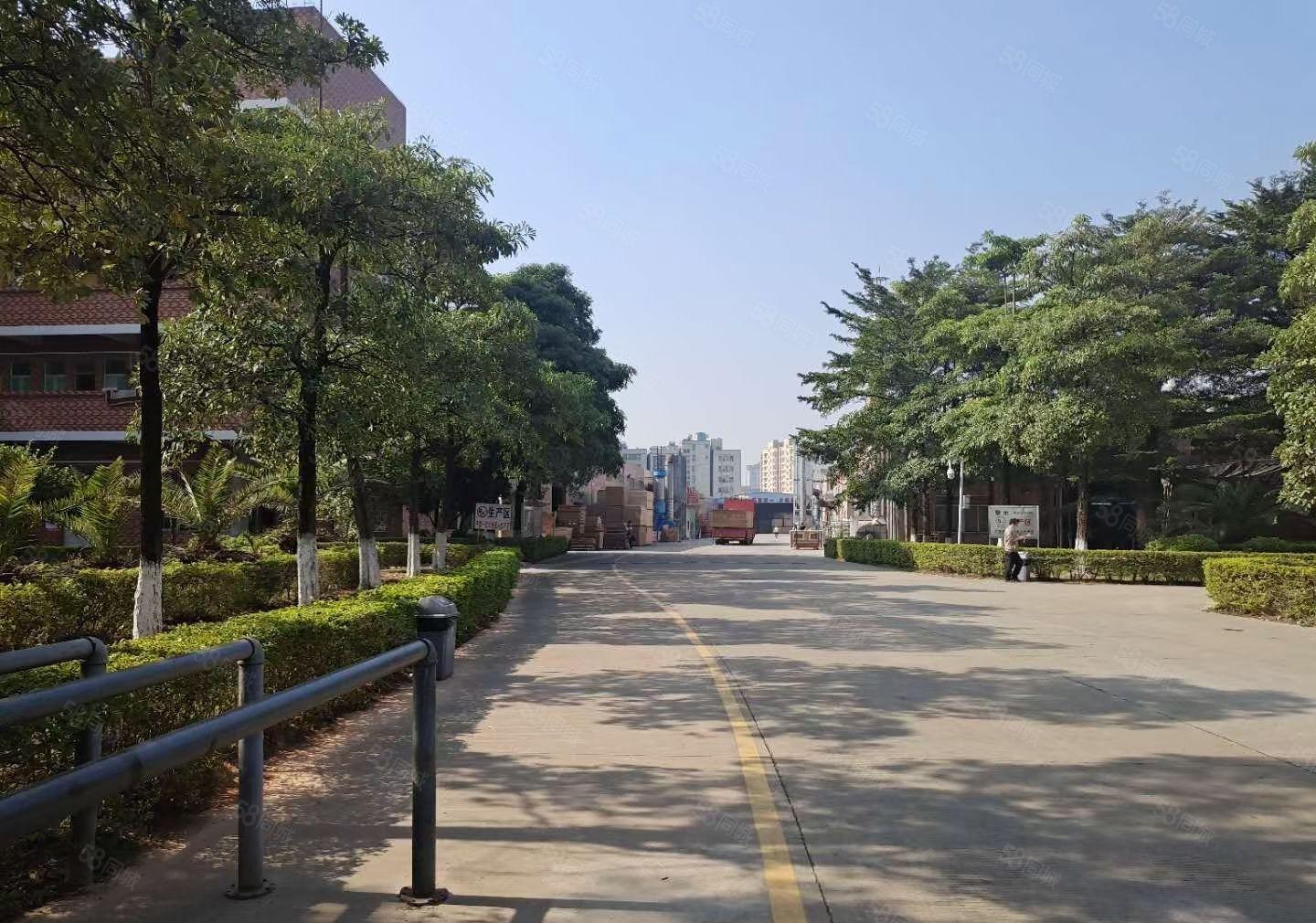 东城温塘原房东独栋独院厂房两层1800平，精装修，水电齐全