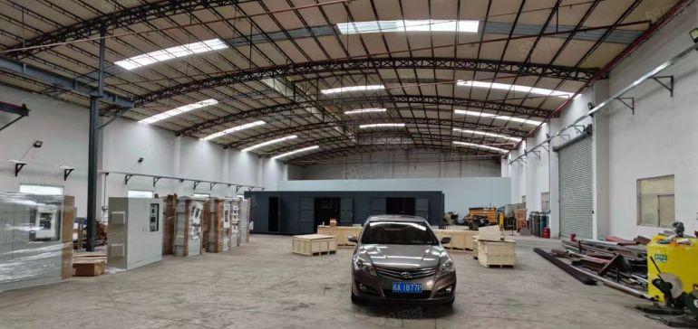 东莞东城新出九成新钢结构厂房出租5200平方水电齐全可分租