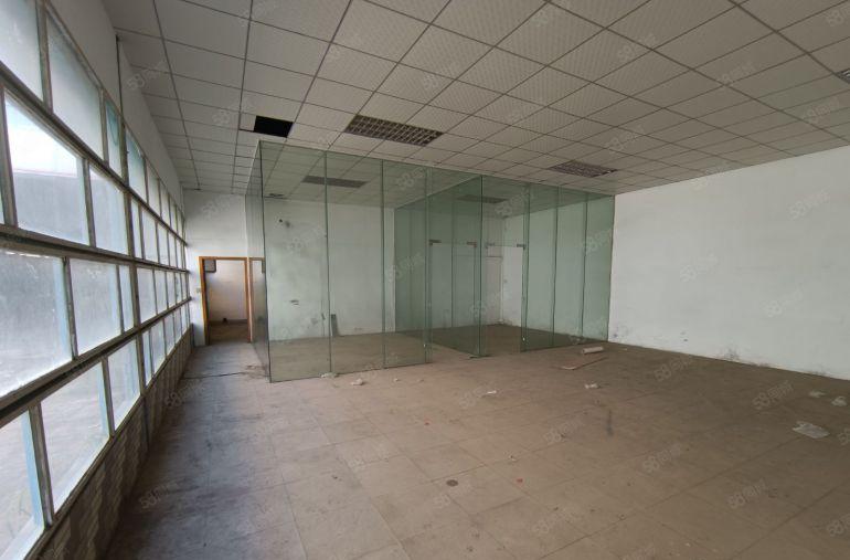 厂房出租丨东城原房东单一层独院5600平方空地大，交通便利