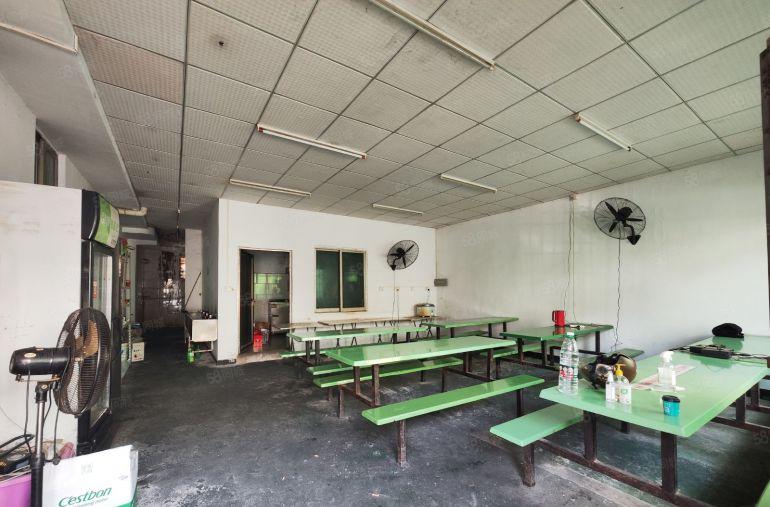 东城温塘砖墙到顶金典小独院2800平方，10米高，可办环评！