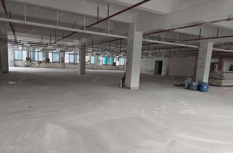 东城桑园工业区新空独院厂房一万三，水电齐全，环境好