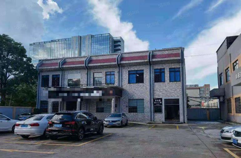 东城石井漂亮独栋独院750平，环境好，空大大，水电齐全