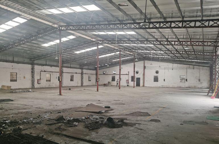 东城温塘独门独院单一层2600平，宿舍办公900平