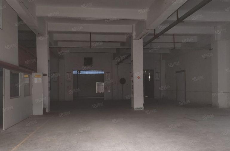 东城温塘独院厂房分租一楼580平，现成办公室装修，厂房出租。