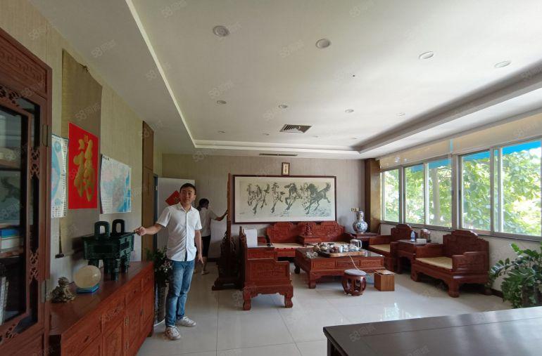 东城新出豪华装修厂房600平！独院原房东出租电商写字楼办公