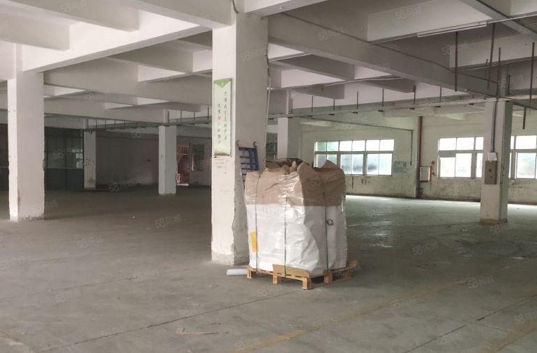 东城牛山独院厂房三楼1200平，现成办公室装修，厂房出租。