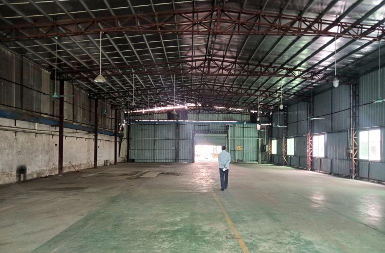 东城温塘原房东个人厂房出租单一层1500方，层高9米，形象好