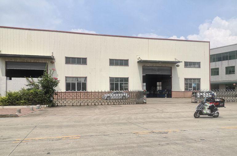 东城牛山独院厂房5000平方 院大路宽 钢结构高度10米