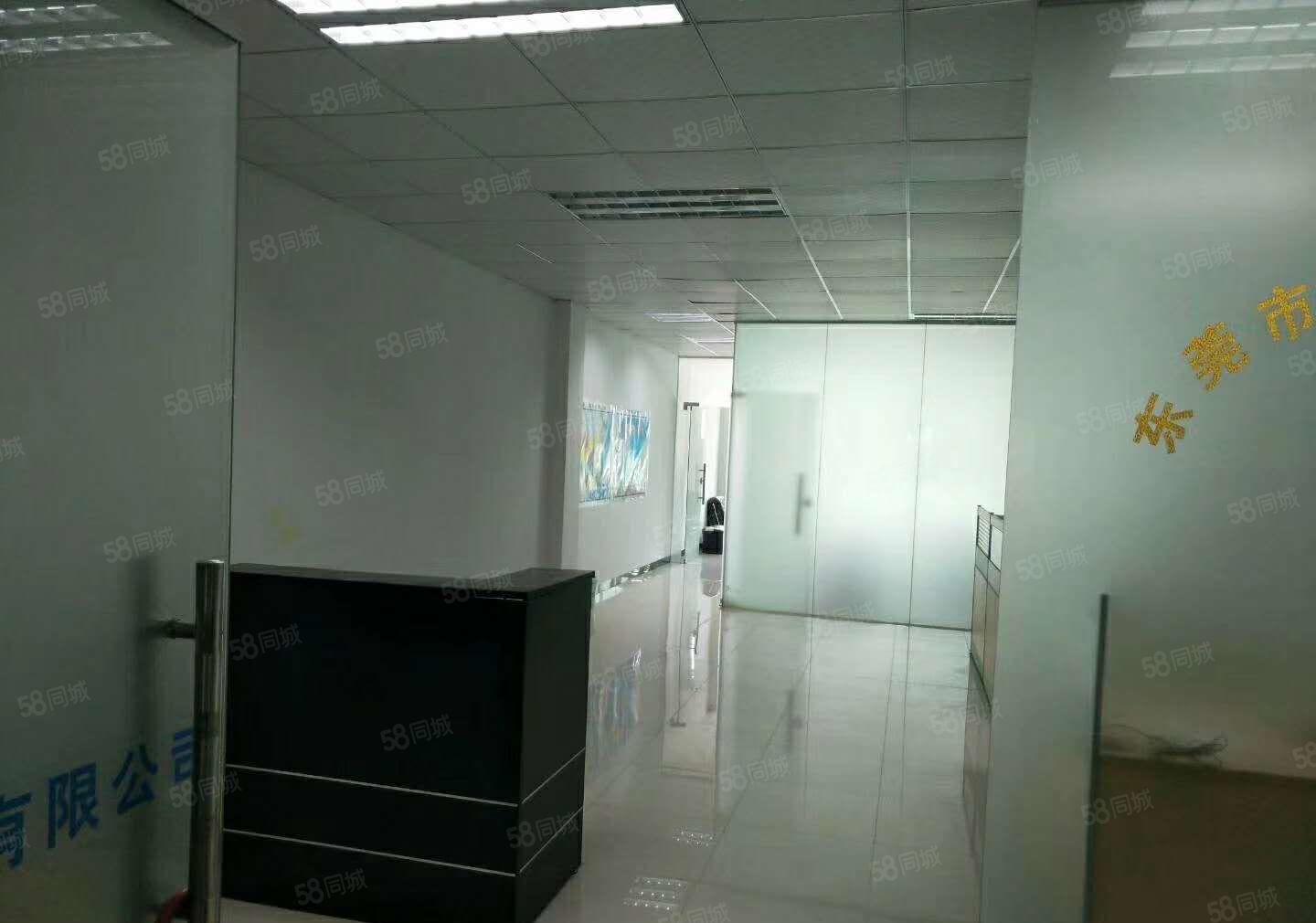 东城石井二楼厂房出租1050平方，现成装修