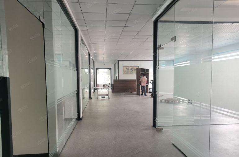 东城牛山外经工业园印刷厂1500平方，2300平方，6000