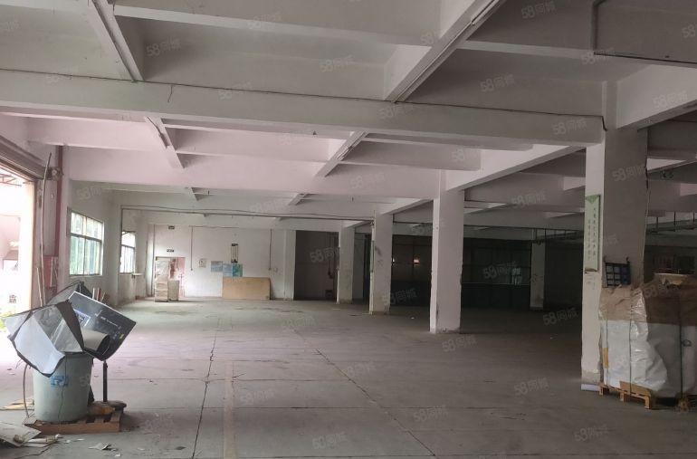 东城牛山独院厂房三楼1200平，现成办公室装修，厂房出租。