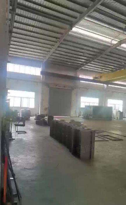 厂房在成熟工业区，有现成行吊，现成办公室，水电齐全。