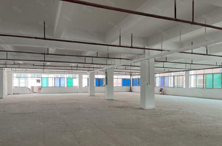 东城桑园工业区新空独院厂房一万三，水电齐全，环境好