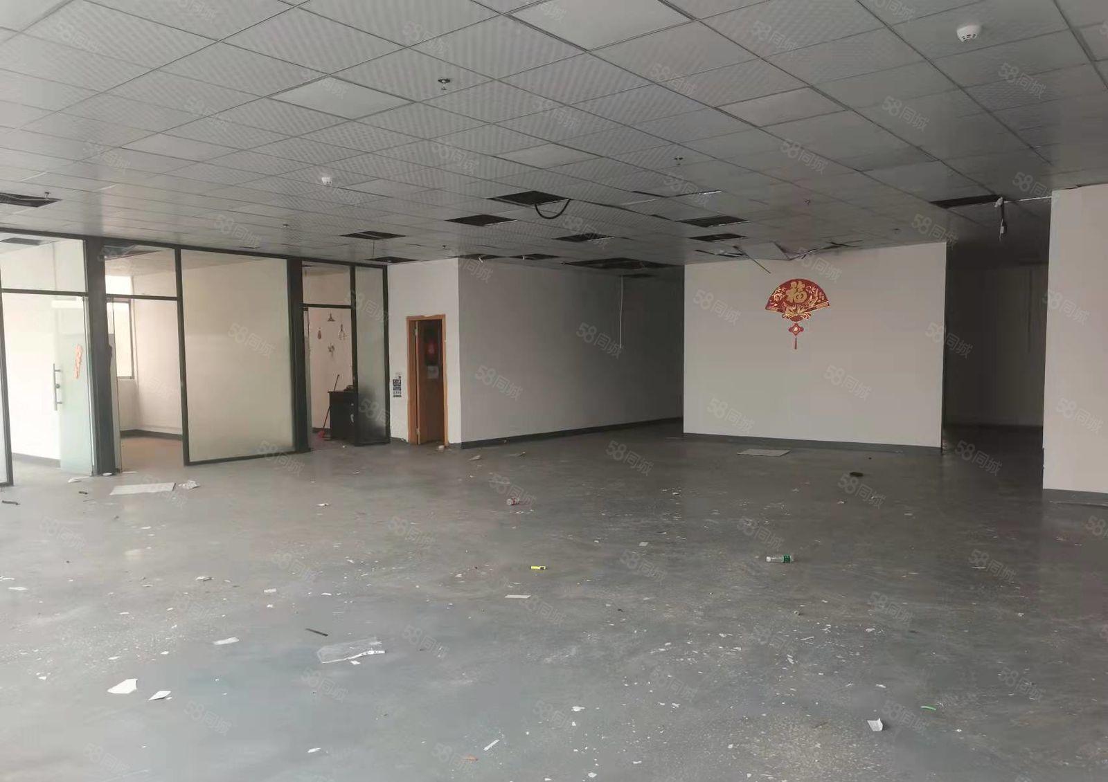 龙眼村新空出原房东独院厂房出租，价格优惠