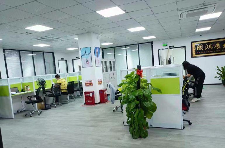 虎门原房东7800平方独院厂房出租，水电过户！