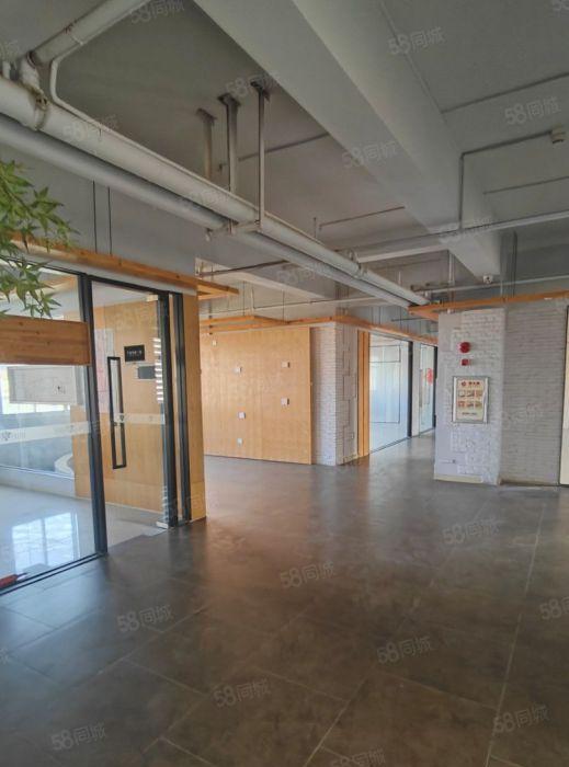 虎门镇新出形象靓丽的独院厂房，园区空地大，停车方便，交通便利