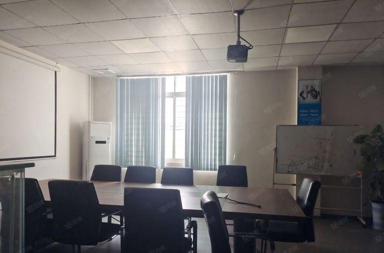 虎门镇北栅二楼精装修无尘车间2000平方厂房出租 可以分租