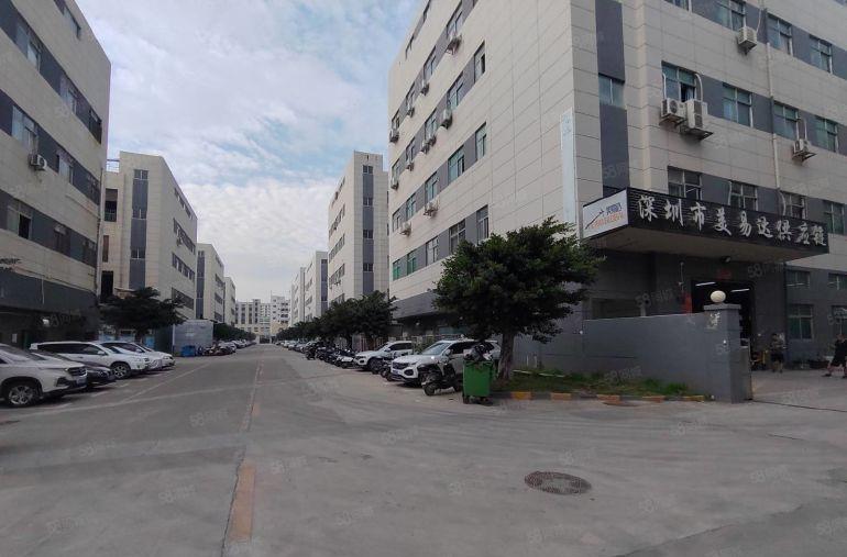 虎门工业园附近楼上精装修2500平厂房出租办公电子设备仓库