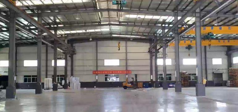 东莞虎门滴水6米单一层独院厂房面积2000方，低价出租