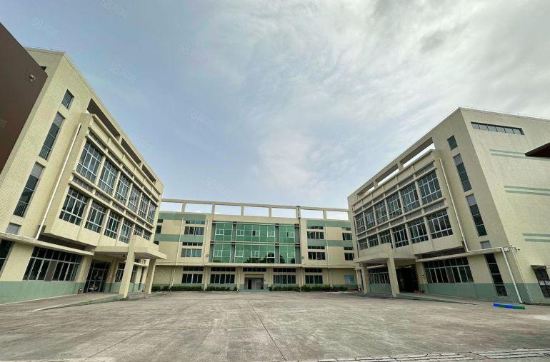 虎门镇龙眼一手房东，独门独院厂房，无公摊出租