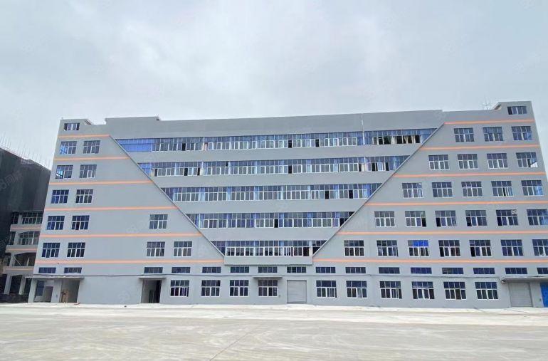 虎门原房东龙眼精装修实际2200平方办公室水电齐全空地大