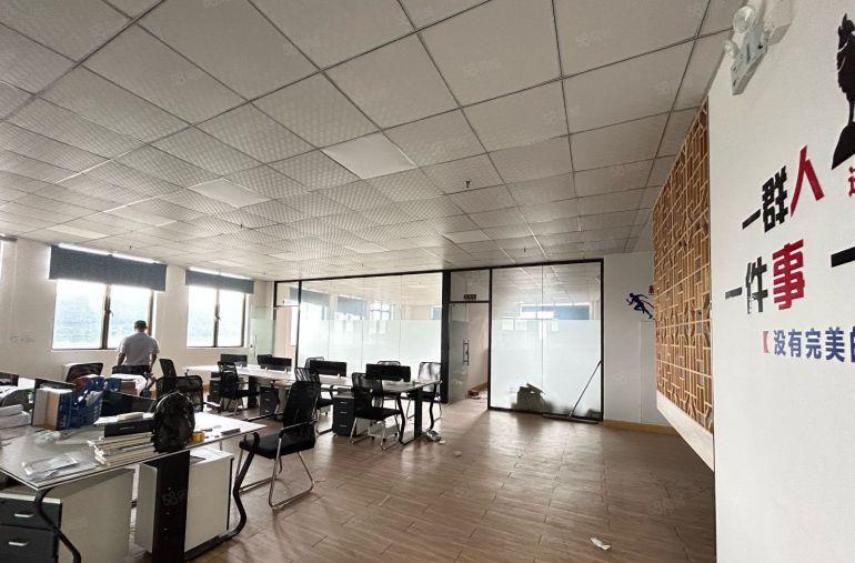 虎门楼上豪华装修厂房出租，重工业机器设备可上楼