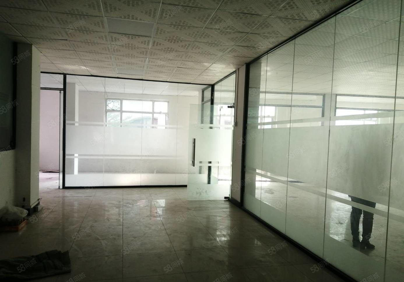 虎门358省道居岐段新出楼上精装厂房680平 拧包入住