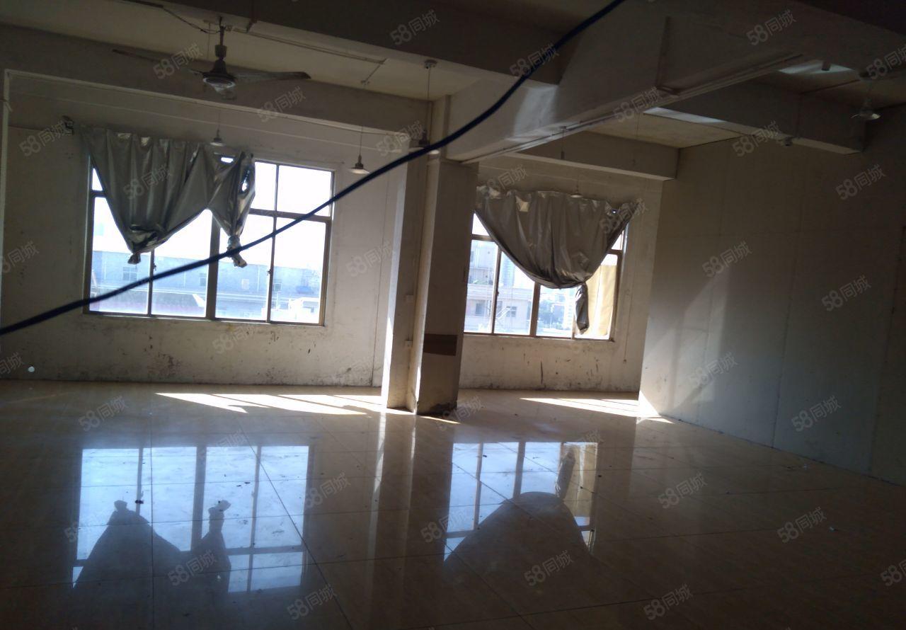 虎门 镇口工业区 新出 原房东实际面积350平厂房出租