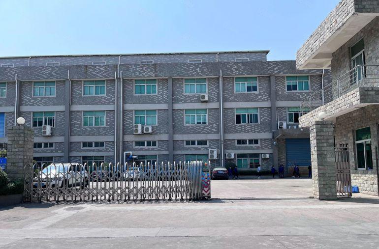 虎门原房东7800平方独院厂房出租，水电过户！