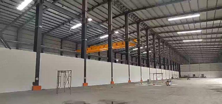 虎门原房东独门独院17米高层高空地超大水电齐全现成装修厂房