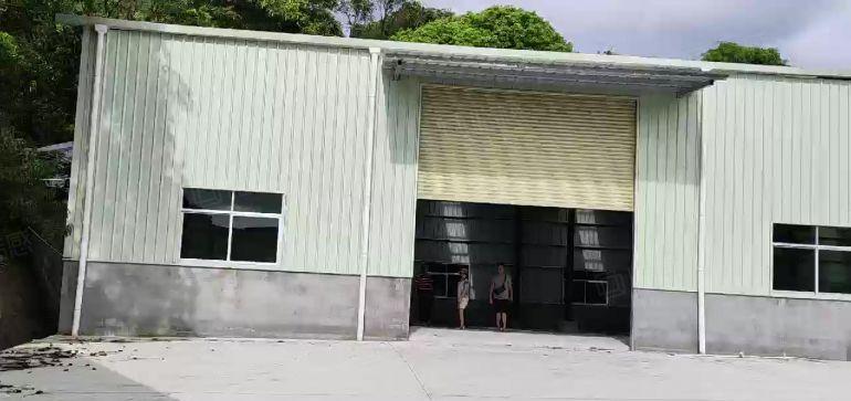 虎门镇小独院出租，钢构1500平方，价格13元，高度8米