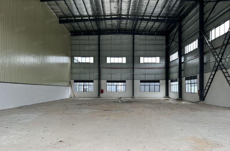 原房东层高13米单一层钢构厂房