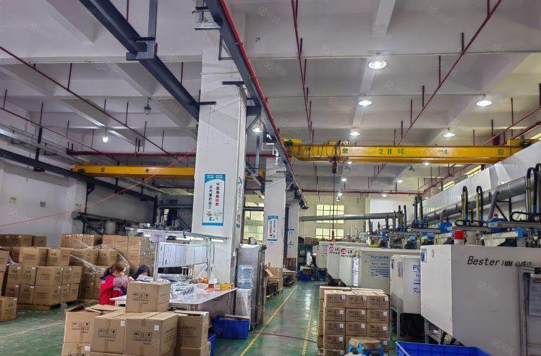 虎门镇沿江高速出来南栅靠长安现成注塑带航吊，水电齐全厂房