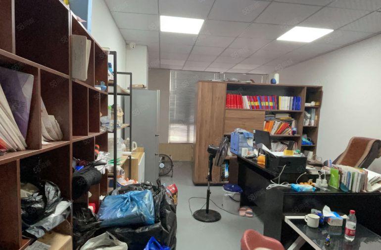 虎门镇龙眼新出一层800平方适合制衣电商一手房东厂房出租