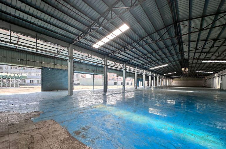 虎门沿江高速出口附近单一层9000平方可分租超大空地