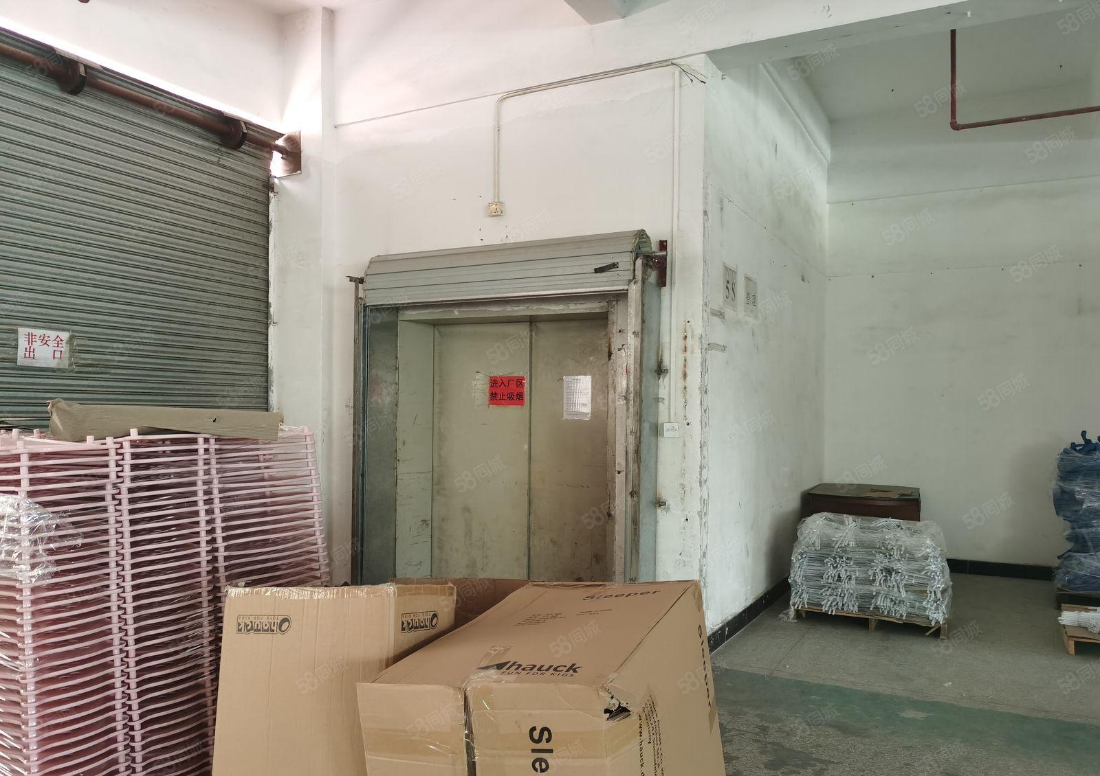 精选厂房新出一手房东厂房出租一整层2500方实际面积长方形