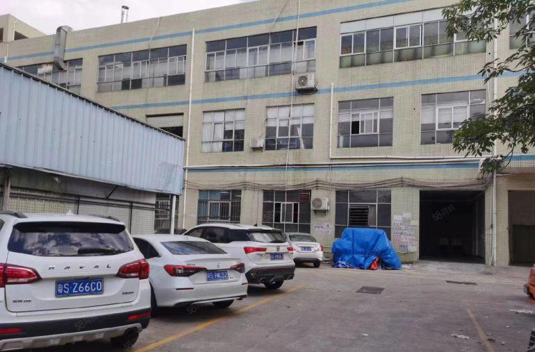 虎门楼上带装修厂房仓库低价出租，适合电子纸箱手袋服装玩具线材